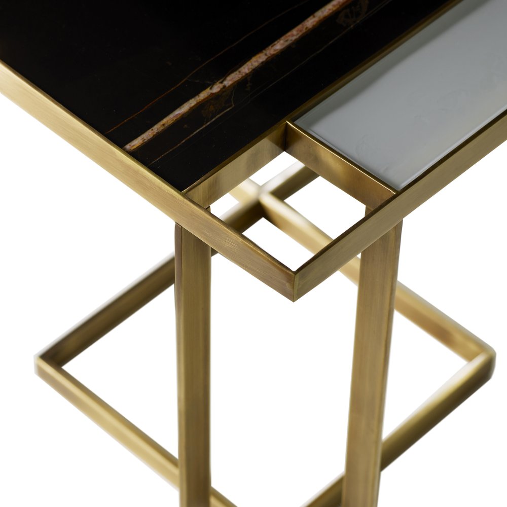 Gary - Square side table