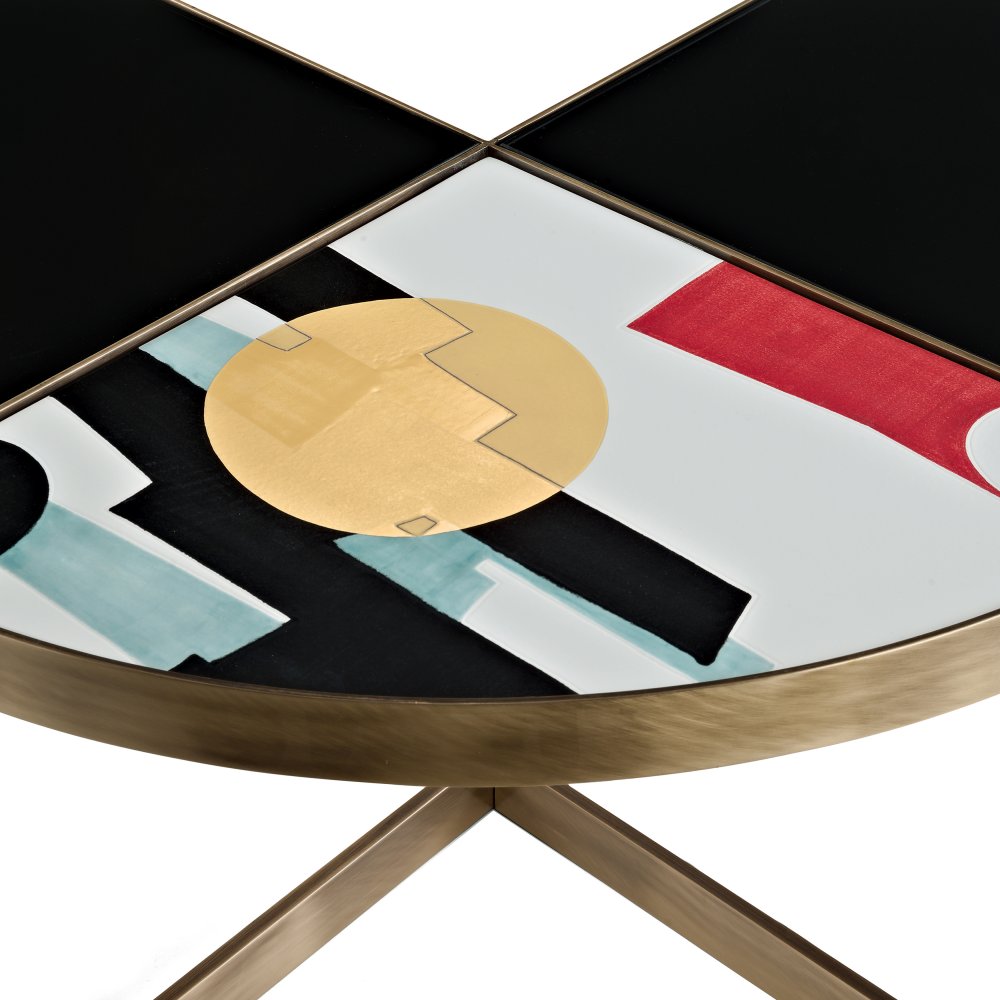 Carousel - Coffee table